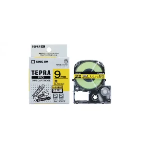 Nhãn in TEPRA Siêu dính SS9YW | 9mm x 8m | Chữ Đen trên nền Vàng