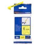 Nhãn in Brother Siêu Dẻo TZe-FX611 | 6mm x 8m | Chữ Đen trên nền Vàng