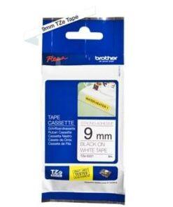 Nhãn in Brother Siêu Dính TZe-S221 | 9mm x 8m | Chữ Đen trên nền Trắng
