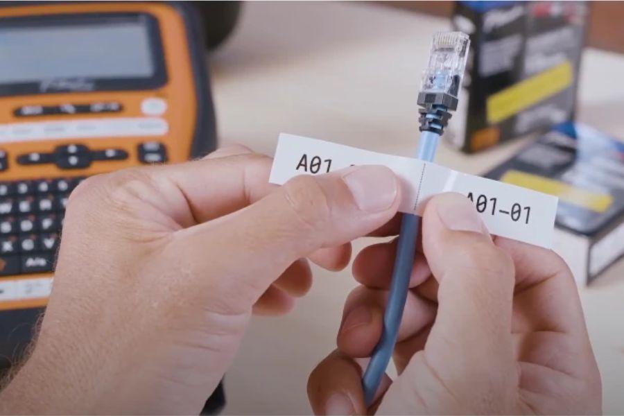 Hướng dẫn sử dụng máy in nhãn Brother PT-E110 11 Cách in nhãn cờ cable flag