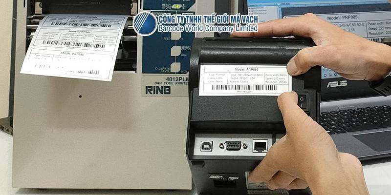 Dán tem trên máy móc - thiết bị điện tử đúng cách