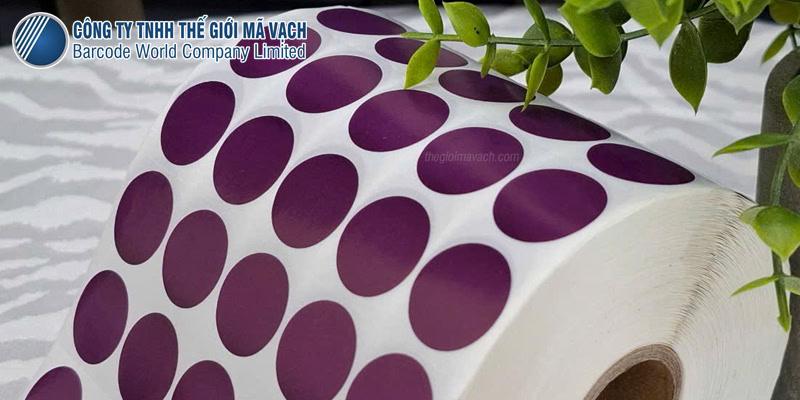Decal giấy tem tròn phi 20mm màu tím loại 5 tem 1 hàng có giá hợp lý Decal giấy tem tròn phi 20mm màu tím loại 5 tem 1 hàng có giá hợp lý